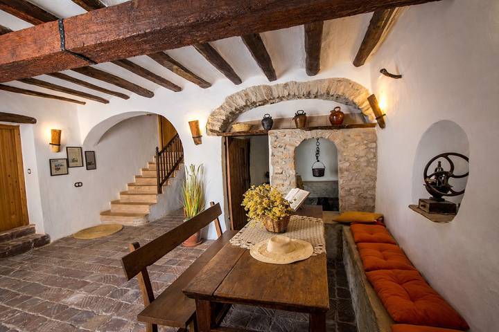 Chalet para 18 personas, con jardín en Bajo Penedés - 2