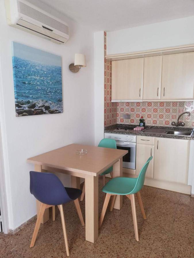 Appartement entier, Apartamentos Orvay in Ocean Beach Ibiza, Sant Antoni de Portmany