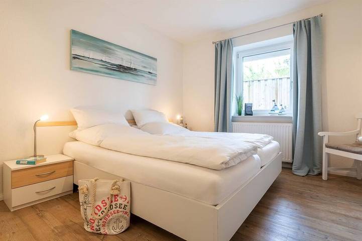 Ganze Wohnung, Suutje Bude - für 4 Personen, Terrasse, ruhige Lage in Büsum, Kreis Dithmarschen