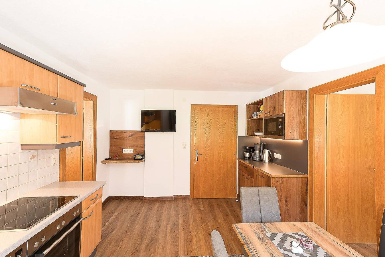 Ganze Ferienwohnung, Komfortwohnung "Bergli" (Preis f.angegebene Pers.) in Mathon, Verwall