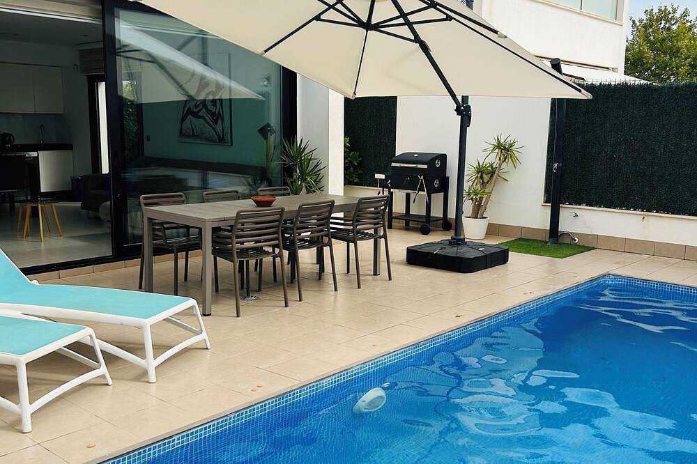 Mar Menor: A luxurious recently build Villa in San Pedro del Pinatar, Costa Cálida