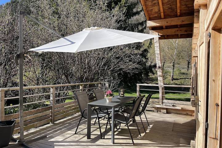 Maison pour 4 personnes, avec Jardin à Faverges