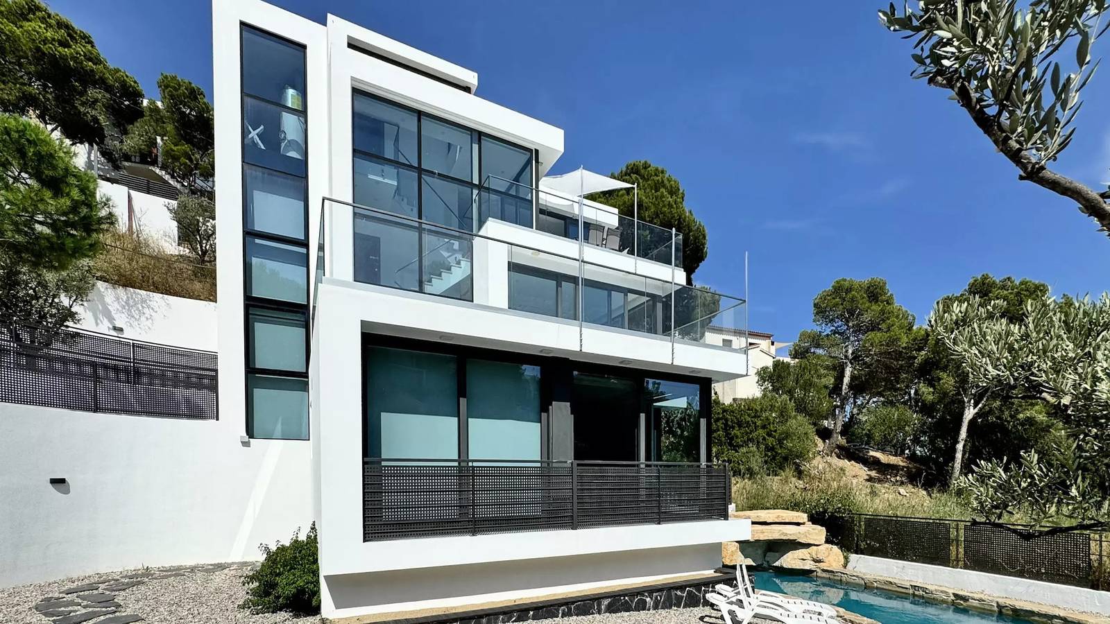  Villa De Lujo 176 Emp con piscina privada in Platja Grifeu, Haut-Ampurdan