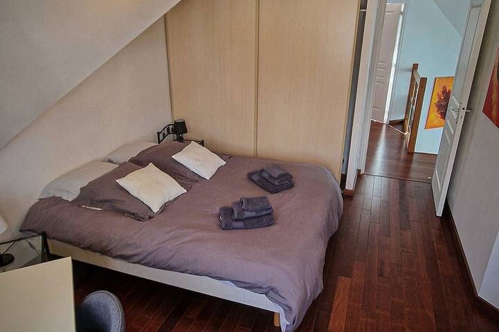 Location de vacances pour 9 personnes, avec Terrasse et Jardin dans Port de Saint-Vaast la Hougue - 3