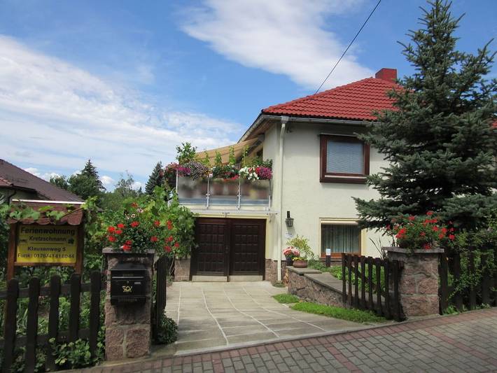Ferienhaus für 4 Personen, mit Pool und Garten in Meißen