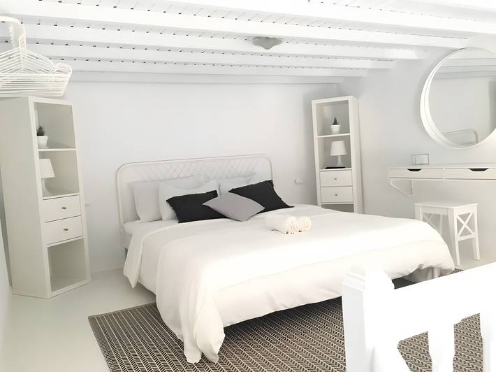Apartment for 5 people, with pets in Mykonos