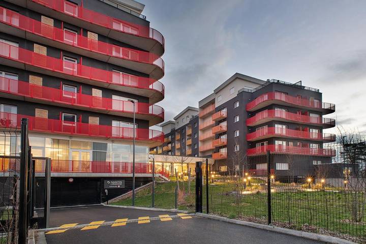 Location de vacances pour 4 personnes, avec piscine et vue ainsi que sauna et jardin à Valenciennes - 2