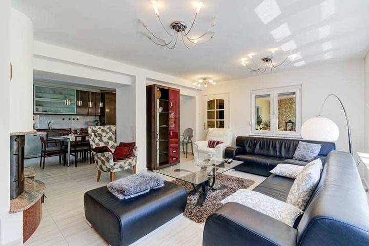 Ferienhaus für 12 Personen, mit Garten und Pool, mit Haustier in Novi Vinodolski - 3