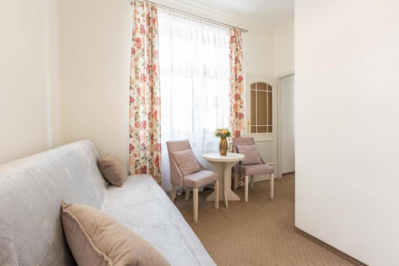 Double Room with Private Bathroom in Kudowa-Zdrój, Sudety (Polska)