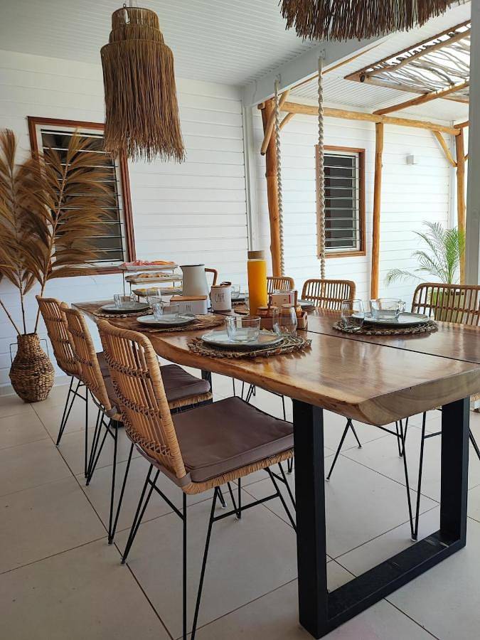 Gîte pour 6 personnes, avec piscine ainsi que jardin et vue à La Désirade (île) - 3