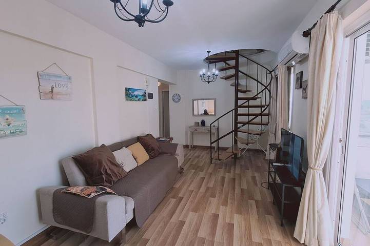 Ferienwohnung für 7 Personen, mit Balkon in Larnaka