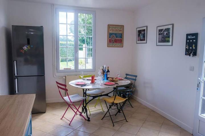 Location de vacances pour 10 personnes, avec piscine et jardin à Bonneville-la-Louvet - 4