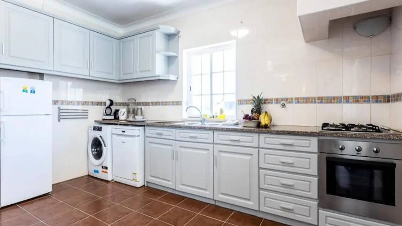 Apartamento vacacional entero, Ferienwohnung für 7 Personen (160 m²) in Aljezur in Vale de Telha, Aljezur