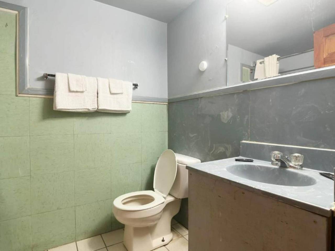 Entire apartment, 2 Queen Bed|Smoking in Mobile (AL), Mobile Bay