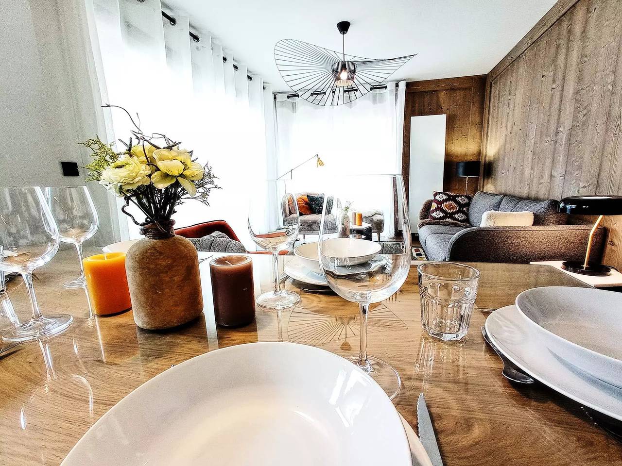 Appartement entier,  Appartement avec double balcon au coeur du village in Les Gets, Les Portes du Soleil