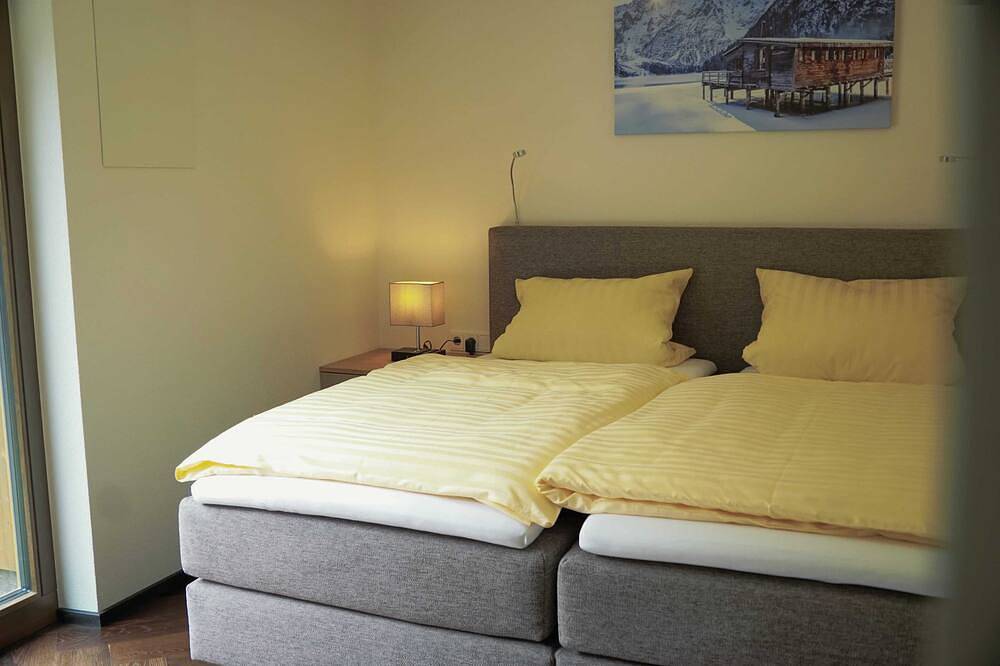 Ganze Wohnung, Monte Sole Suite - mit Sauna & Garten in Percha, Kronplatz