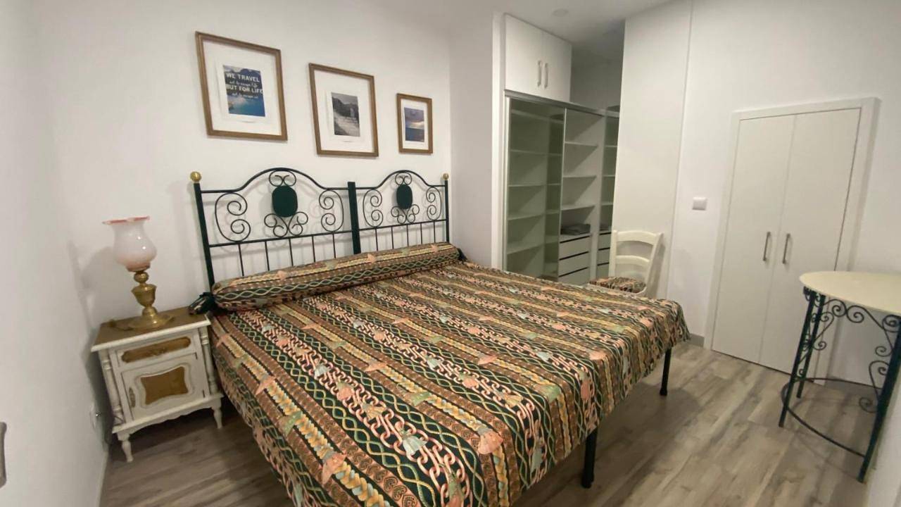 Apartamento inteiro, One-Bedroom Apartment in Halbinsel von Setúbal