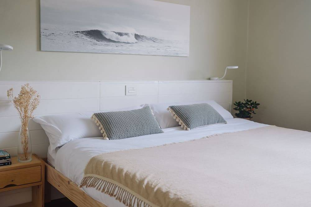 \"Amaluz Ocean Villa Bilbao Beach for families and groups of friends\". in Getxo, Basque Coast (Spain)