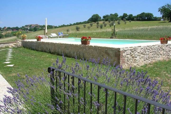 Ferienhaus für 12 Personen, mit Garten und Sauna