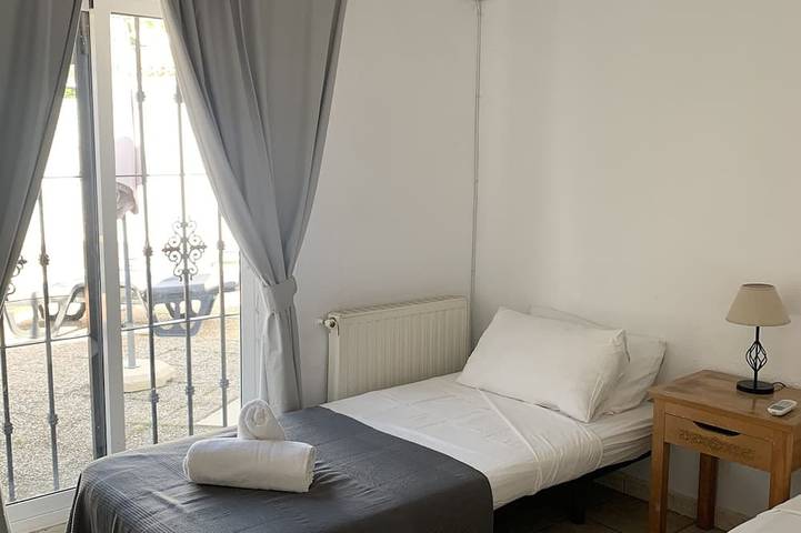 Bungalow für 4 Personen, mit Garten, mit Haustier in Marbella - 3