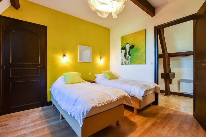 Location de vacances pour 6 personnes, avec piscine et jardin à Saint-Laurent-la-Vallée - 3