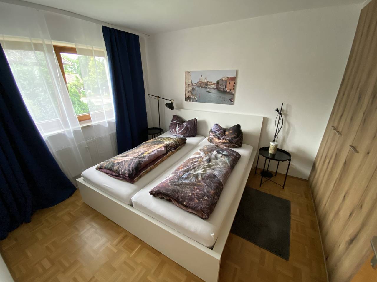 Ganze Ferienwohnung, Haus Hochfellnblick - Ferienwohnung bis 2 Pers.,55qm, 1 Schlafz., Balkon in Übersee, Chiemsee