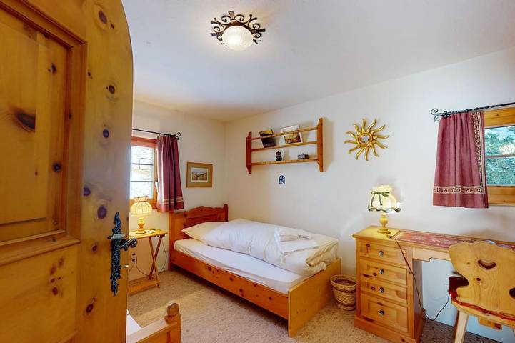 Ganze Wohnung, Apartment Starana 4 - Gemütliche 5-Zimmer-Maisonette in Madulain, Sankt Moritz