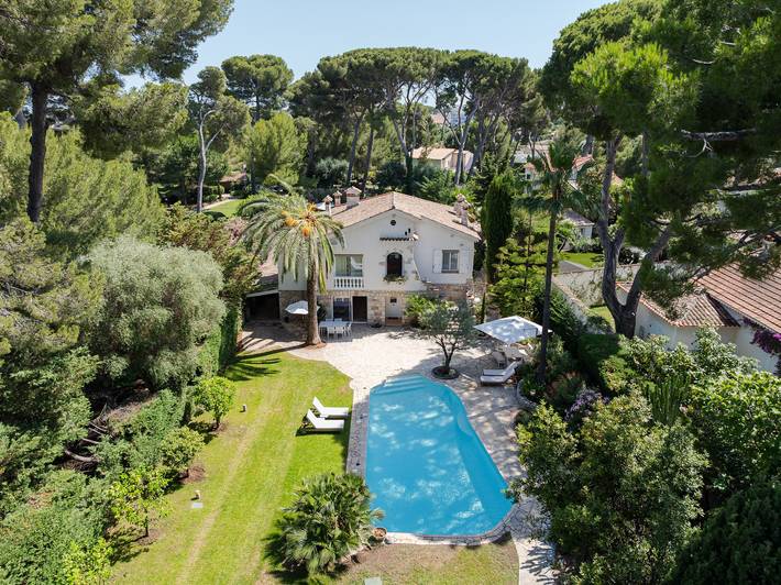 Villa für 10 Personen, mit Garten und Terrasse in Cap d’Antibes