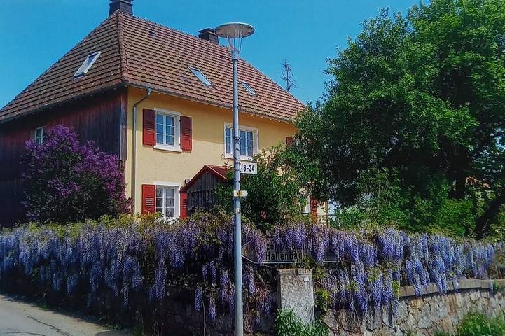 Ferienwohnung für 5 Personen, mit Garten in Görwihl