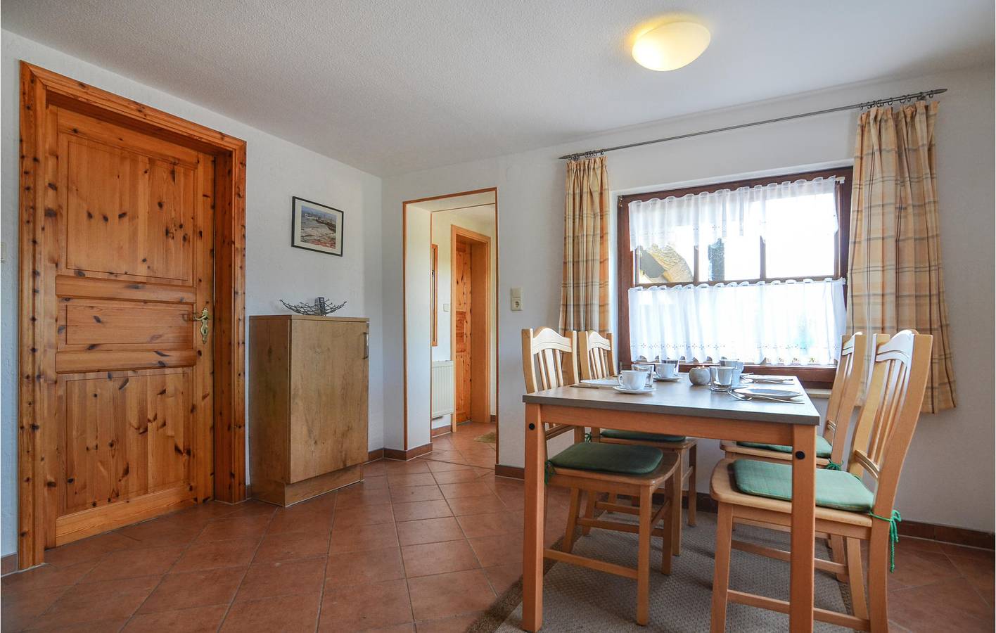 Gemütliches Küstenappartement bei Lobbe mit Parkplatz und Terrasse in Mariendorf (Rügen), Mönchgut