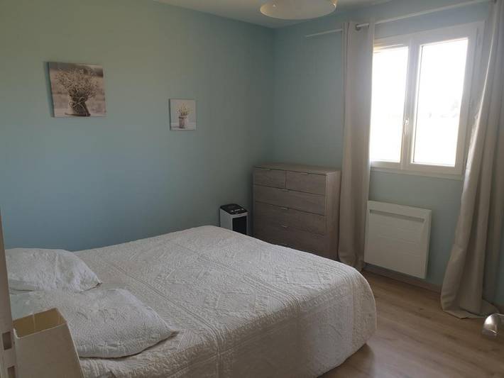 Location de vacances pour 4 personnes, avec piscine ainsi que vue et jardin à Magalas - 2