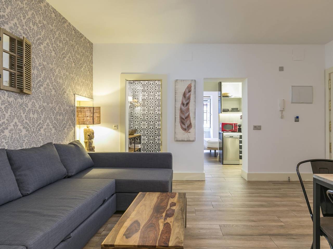 Apartamento vacacional entero, Moderno apartamento con patio privado in Madrid, Provincia De Madrid