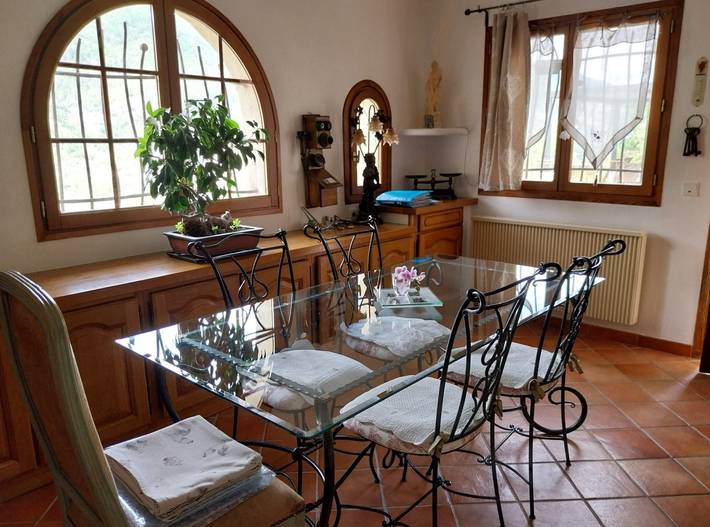 Location de vacances pour 6 personnes, avec jardin et balcon à Entrevaux - 3