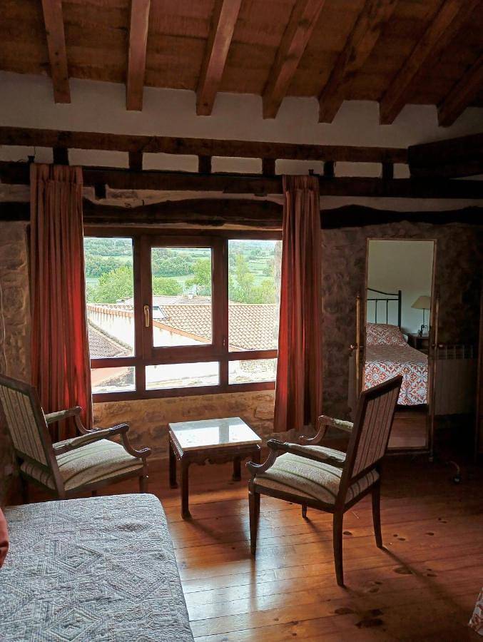 Casa rural para 3 personas, con vistas y jardín en Provincia de Burgos - 3