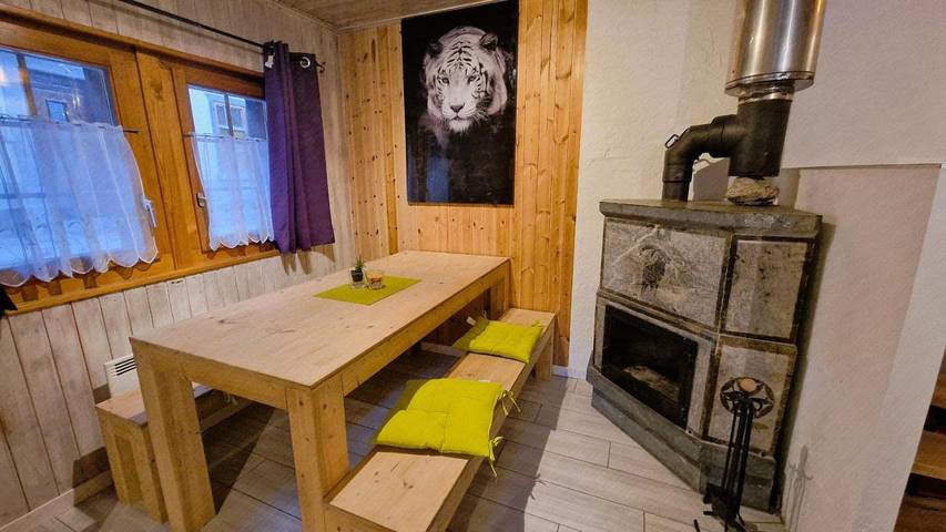 Gîte pour 4 personnes, avec terrasse, animaux acceptés dans Les Haudères - 3