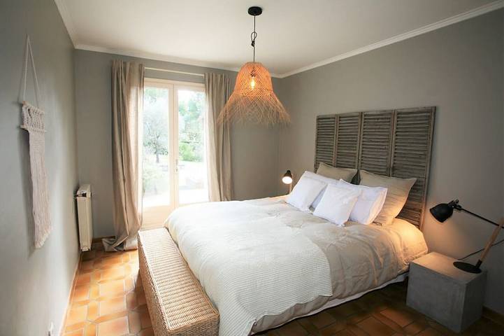 Location de vacances pour 6 personnes, avec jardin à Ménerbes - 4