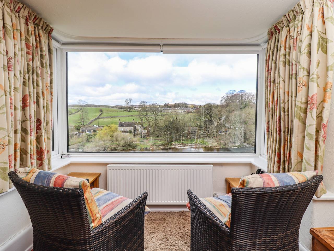 Entire apartment, Riverside in Grassington, Yorkshire Dales National Park