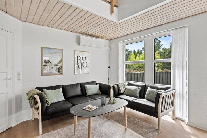 Ferienhaus für 8 Personen, mit Balkon/Terrasse und Whirlpool sowie Garten und Sauna auf Rømø - 4