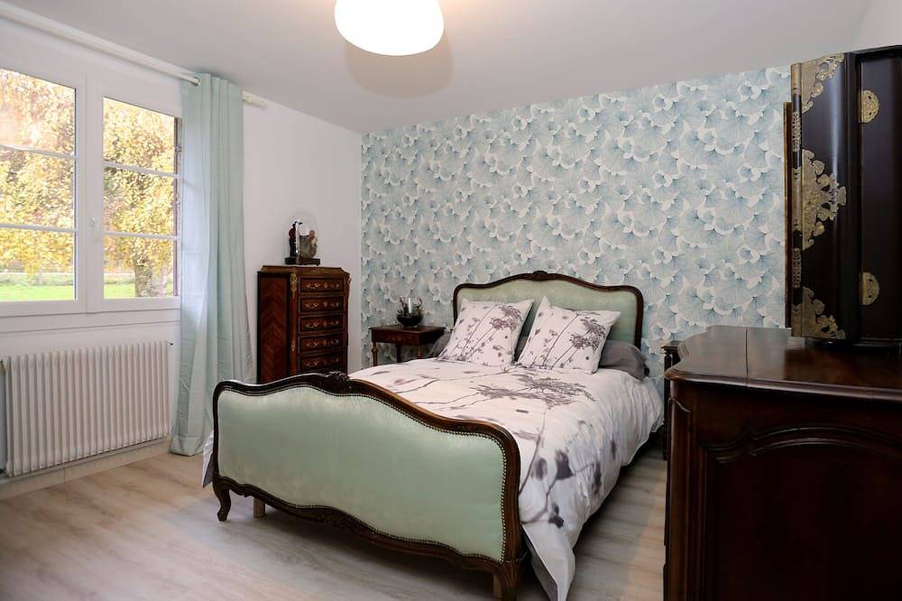 Zwischen Weinstraße und Morvan, geräumiges Ferienhaus mit Pool, deal zum Treffen in Autun, Autun und Umgebung