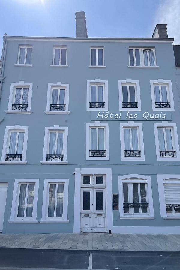 Hôtel Les Quais in Cherbourg-Octeville, Cherbourg-en-Cotentin