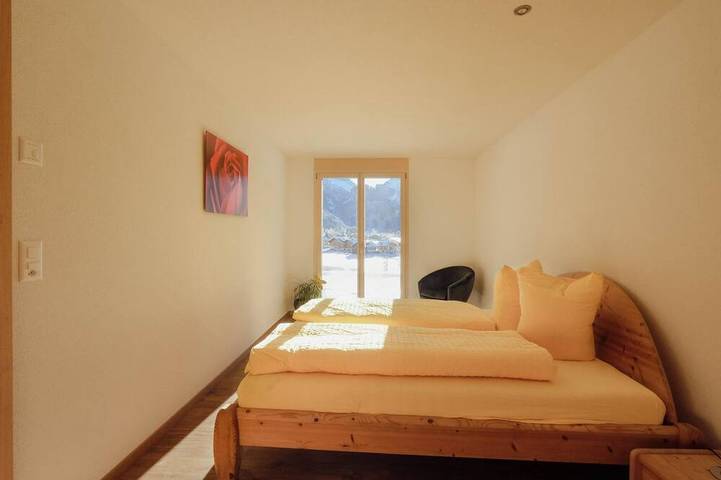 Ganze Wohnung, Chalet Bärgfride Appartement/Fewo, Dusche, Wc, 1 Schlafraum 3-Zimmerwohnung in Kandersteg, Frutigen - Lenk - Adelboden