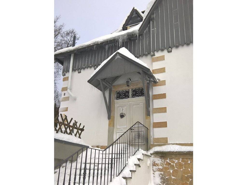 Villa in Altenberg mit Schwimmbecken in Altenberg, Osterzgebirge