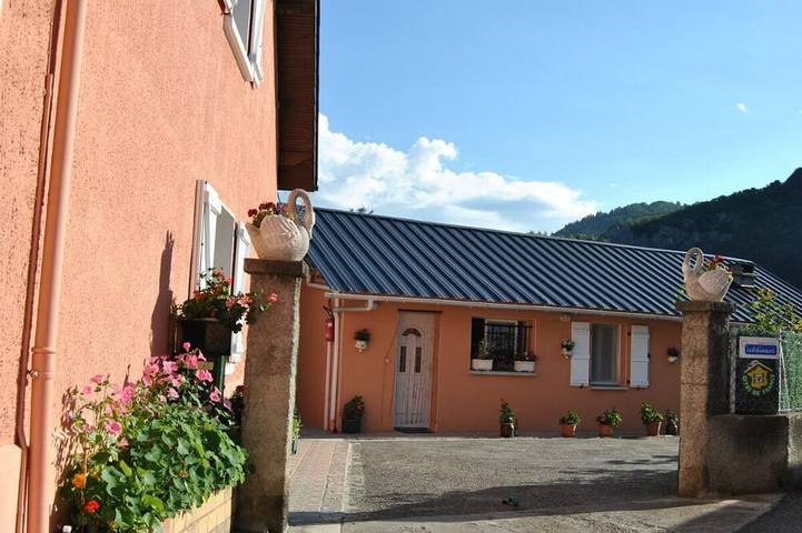 Location de vacances pour 2 personnes, avec jardin à Aspin-en-Lavedan - 3