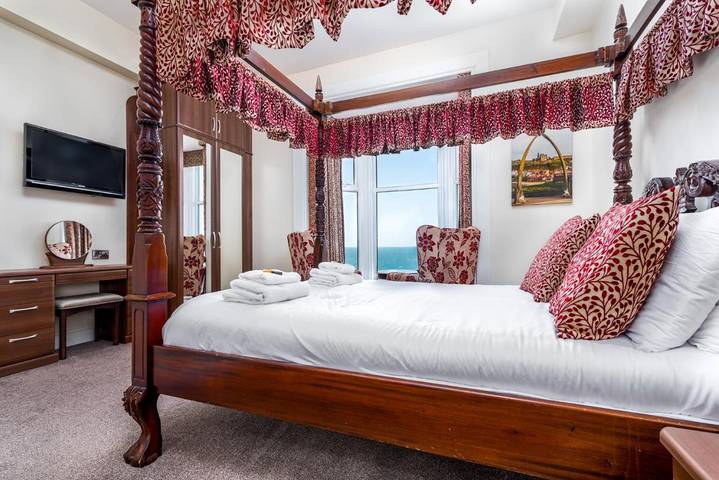 Bed and breakfast for 3 people in Whitby