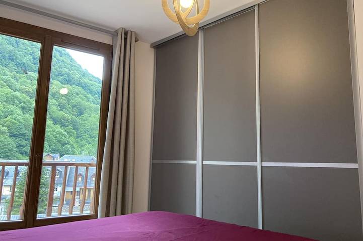 Gîte pour 6 personnes, avec balcon dans Office de Tourisme de Luchon - 4