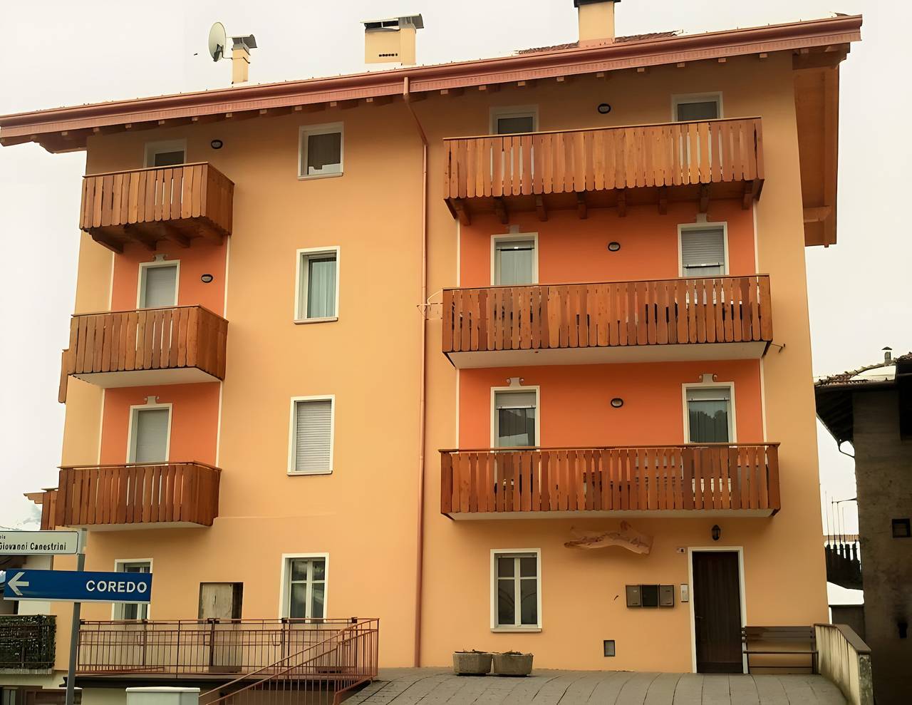 Camera 'Vento Alpino Campanile' con Balcone e Wi-Fi in Coredo, Predaia