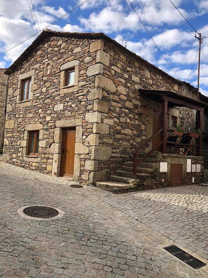 Location de vacances pour 5 personnes, avec terrasse, animaux acceptés à Videmonte - 2