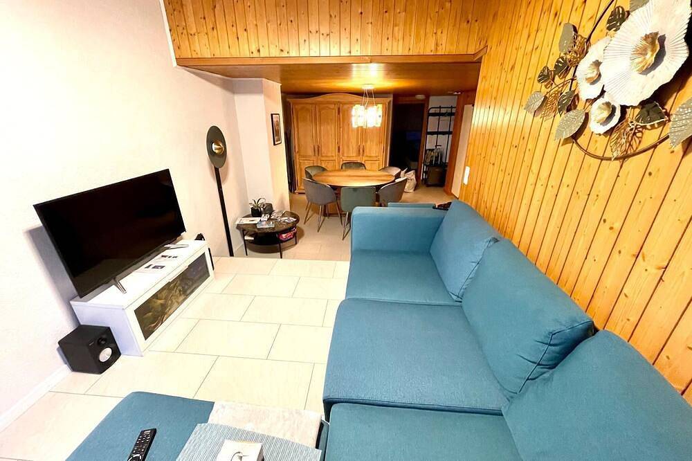 Ganze Wohnung, Schöne Ferienwohnung mit Seeblick in Hilterfingen, Thunersee