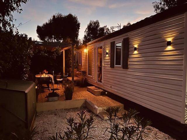 Chalet Melrose - Camping Parc Valrose in La Londe-les-Maures, Parc national Port-Cros