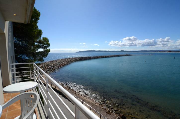 Ganzes Studio, Treputxell 1-1 in l'Estartit, Costa Brava
